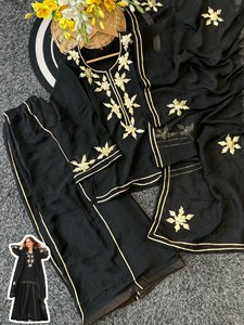 Ensemble chic et élégant en chiffon croquant de qualité supérieure, comprenant un kurti à col en V brodé, un pantalon brodé assorti et un dupatta, idéal pour les festivals et les occasions ethniques. - Product Image 3