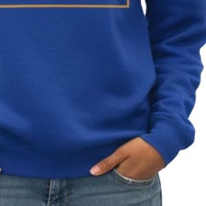 Sudadera con cuello redondo Sigma Gamma Rho Script Box, personalizada para hermandades griegas, de forro polar, estilo casual universitario y urbano, venta al por mayor - Product Image 3