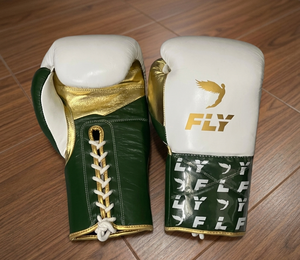 Guantes de Boxeo Fly SuperLace Pro X 2 de Cuero Vacuno Genuino para MMA y Sanda - Product Image 1