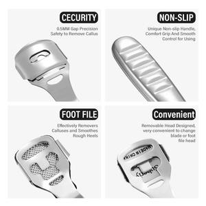 Râpe à pieds en acier inoxydable pour éliminer les peaux mortes, outil de pédicure, planche à frotter les pieds, couteau à callosités - Product Image 3