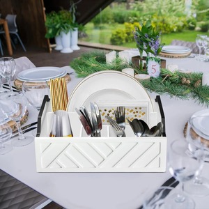 Porta cubiertos con diseño de tallado blanco, con servilletero y soporte para platos, perfecto para fiestas, hoteles y organizadores de mesas en resorts. - Product Image 2