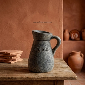 Vase-pichet Rustique en Terre Cuite Gris Foncé Roso M, Urne Décorative en Céramique Faite à la Main pour Table, Vente en Gros - Product Image 5