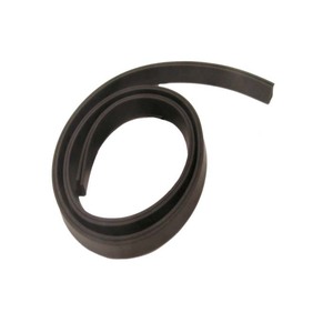 Bande de garniture en caoutchouc pour capot avant et tableau de bord arrière, compatible avec les tracteurs Massey Ferguson 240, 245, 250, 265, 285 - Product Image 1