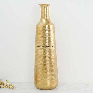 Porte-fleurs décoratif artisanal en gros, vase décoratif de qualité supérieure, design unique et moderne, vase à fleurs en métal de haute qualité - Product Image 1