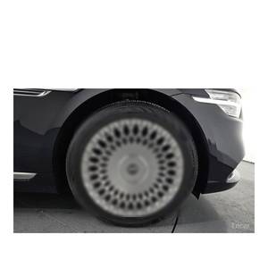 Genesis G90 3.8 AWD 2021 con Caja de Cambios Automática, Asientos de Cuero, Cámara Trasera, 27,963 km, Volante a la Izquierda - Product Image 4