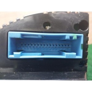ชุดหน้าปัดเรือนไมล์มือสอง A4 รุ่น 8E0920901J - Product Image 4