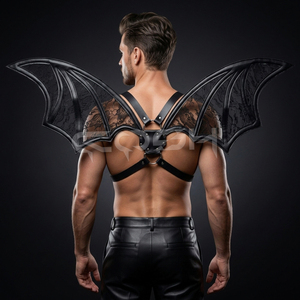 Arnés de Alas de Murciélago con Encaje Gótico, Correas de Cuero Sintético Negro con Paneles de Malla Floral, Accesorio Ajustable para Disfraz de Halloween - Product Image 4