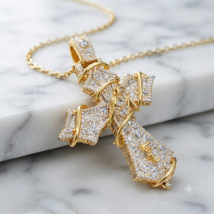 Pendentif personnalisé en argent 925 plaqué or glacé avec photo de croix chrétienne Jésus et moissanite, breloque religieuse, cadeau parfait pour collier - Product Image 3