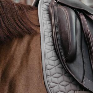 Tapis de selle d'équitation, toutes couleurs disponibles, tapis de selle de dressage en coton, tapis de selle de compétition équestre - Product Image 4