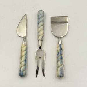Juego de Cuchillos para Queso de Calidad Sostenible con Mango de Resina, Cuchillo para Cortar Queso, Pizza y Pasteles, y Tenedor con Acabado Brillante para Cocina - Product Image 4