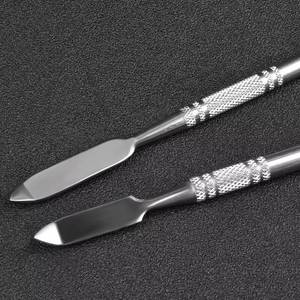 Ensemble d'outils repousse-cuticules réutilisables Morje Surgical en acier inoxydable à double extrémité pour manucure et soin des cuticules - Product Image 6