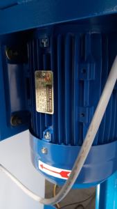 Lijadora de Madera Formahero SC-25 con Doble Colector de Polvo, Filtros de Bolsa Blancos, Marco Azul, Motor de 3.75kW, 200kg, Fácil de Operar - Product Image 4