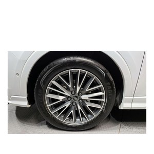 Audi Q3 35 TDI Premium 2023 con Cámara Trasera, Asientos de Cuero y Volante a la Izquierda, Solo Diésel, Solo 22,238 km Recorridos - Product Image 5