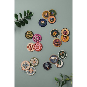 Posavasos bordado a mano con cuentas, tapete de mesa, soporte para tazas, decoración boho para el hogar, accesorio de bar personalizado, redondo de 300 mm - Product Image 3