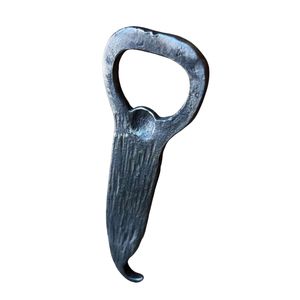Ouvre-bouteille en fer au design primitif, finition noire mate, idéal pour la décoration, ou comme ouvre-bière, ou comme cadeau. - Product Image 2