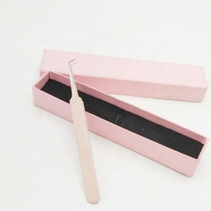 Pince à épiler 90 degrés avec logo personnalisé en acier enduit de poudre de haute qualité professionnel durable bébé rose pointe pointue en acier inoxydable - Product Image 3
