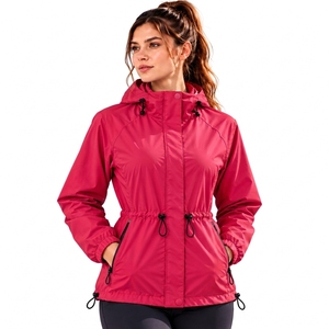 Veste coupe-vent de luxe pour femmes, veste de pluie à capuche, style trench-coat ajusté, couleur rouge, vente en gros - Product Image 1