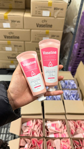 Crème hydratante pour les mains et les ongles 24H avec acide hyaluronique pour peaux sèches - Product Image 5