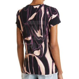 Nouveauté : T-shirt de sublimation pour femme – Style unique, idéal pour les meilleures ventes - Product Image 4