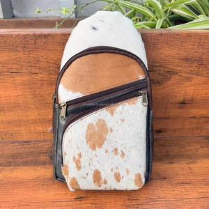 Venta caliente pelo en cuero de vaca al aire libre solo hombro pecho bolsa personalizada cuero genuino ciclismo deportes Sling Bag para Unisex - Product Image 2