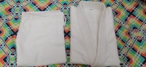 Trajes de Karate Ligeros de 450 Gramos, Negros, 100% Algodón, Unisex, Talla A-1, Uniformes con Pantalones Cortos, Servicio OEM Disponible - Product Image 2