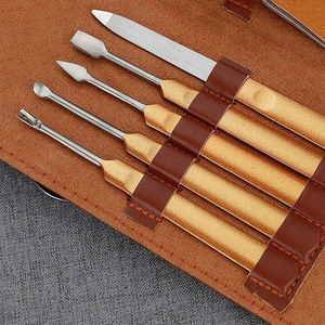 ชุดทำเล็บมือเล็บเท้าแบบมืออาชีพที่ปรับแต่งได้ โรงงาน OEM ผลิตจากสแตนเลส ชุดตัดเล็บและตัดหนังกำพร้า ชุดอุปกรณ์เสริมความงาม - Product Image 3