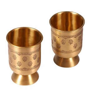 Verres à shot en laiton pur de haute qualité, design attrayant, dernières nouveautés en matière de verrerie. - Product Image 4