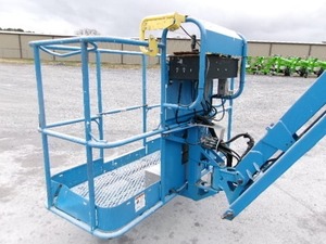 2019 Z-45_25J DC Articulating Boom Lift Premium Heavy Duty Industrial Equipment Wholesale Supply - Product Image 4