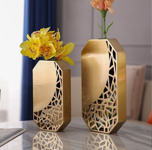 Glamorous textured <b>champagne</b> gold circular ring vase accented with fine crystals, available at wholesale prices. - Product Image 4