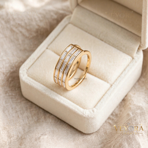 Bague en argent sterling massif de qualité supérieure avec triple rangée de moissanite taille baguette, détail de bijouterie pour une touche d'élégance et de luxe pour bague Oura - Product Image 4