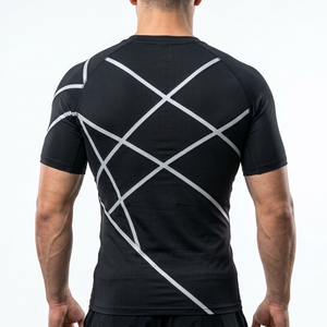 Camiseta de Compresión Negra para Hombre, Manga Corta, con Franja Reflectante, para Gimnasio, Running, Entrenamiento, Ropa Deportiva de Alto Rendimiento - Product Image 2