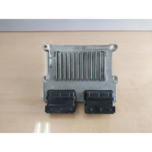Equus a utilisé des ECU et des modules informatiques 391063CVD2 - Product Image 1