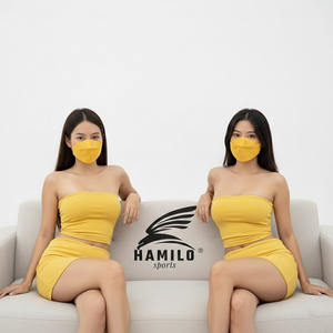 Conjunto de faldas personalizadas OEM de alta calidad para mujer, top corto con capucha y estampado de logotipo informal, conjunto de faldas con capucha para invierno. - Product Image 4