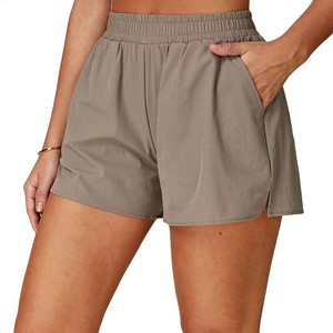 Shorts Bermuda Tricotés Tendance pour Femmes, Taille Haute Élastique, Couleur Unie, Séchage Rapide, Respirant, Coupe Classique, OEM - Product Image 4