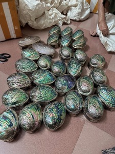 <b>Abalone</b> Mother of Pearl and <b>Shell</b> With Silver Inlaid Luxury Rainbow Gift Box Accessories Box - CARYLN - Product Image 3