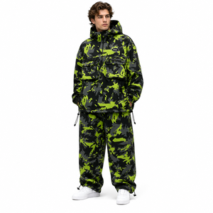 Survêtement tactique urbain camouflage pour hommes, coupe-vent à capuche avec poches à rabat et pantalon coupe décontractée, vente en gros OEM ODM - Product Image 1