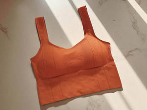 Nouveau Soutien-Gorge de Sport Personnalisé pour Femme, Grande Taille, Logo Avant, Haute Soutenabilité, Écologique et Respirant, Idéal pour le Yoga - Product Image 2