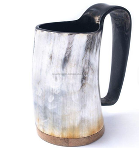 Taza de Cuerno de Búfalo, Apta para Alimentos, Taza Vikinga de Cuerno Genuino Personalizada - Product Image 1
