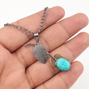Pendentif en laiton plaqué argent 925 avec pierres précieuses, turquoise bleue, forme ovale, serti clos, pour femmes, vente en gros - Product Image 2