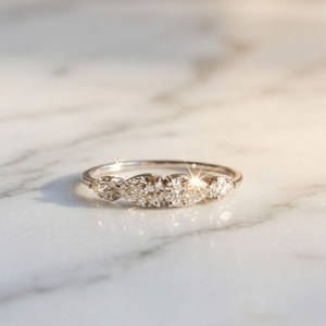 แหวนเพชรทรงลูกแพร์แท้สี่เม็ด ผลิตในห้องปฏิบัติการ พร้อมทองคำขาว 14k ของขวัญวันครบรอบ/งานเลี้ยง/สัญญา สำหรับคนรัก - Product Image 5