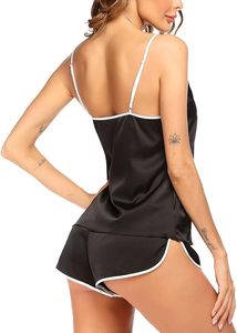 Ensemble de vêtements de nuit en satin pour femmes, haut sans manches à col en V, short noir uni, sexy, vêtements de détente d'été, taille élastique lisse - Product Image 3