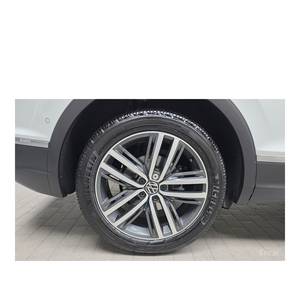 Volkswagen Tiguan 2.0 TDI Prestige 2023, 22 412 km, Diesel, Conduite à Gauche, Sièges en Cuir, Caméra Arrière - Product Image 5