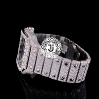 Montre de luxe à affichage analogique en moissanite VVS de fabrication indienne, bracelet en acier inoxydable de 20 mm, disponible au meilleur prix