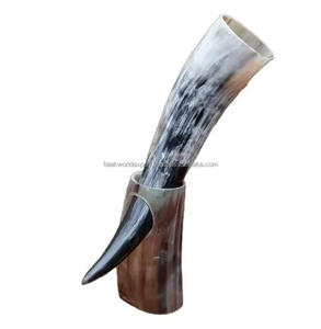 Buffalo Viking Corne à boire de table Taille personnalisée Blanc Noir Couleur Moderne Élégant Corne Viking Falak World Export - Product Image 2