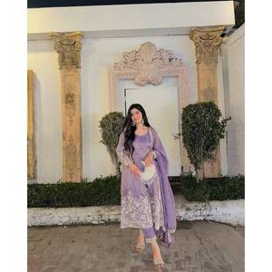 Vestido XL de diseñador: conjunto de fondo y Dupatta con bordado de hilo - Product Image 5