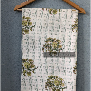 Tela de Algodón Estampada a Mano con Motivos Florales Tradicionales de Jaipur, India, para la Confección de Prendas y la Elaboración de Colchas - Product Image 1