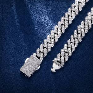 Bracelet chaîne de luxe en diamant, coupe baguette, sertissage en canal, maillons géométriques, argent 925, unisexe, pour usage quotidien - Product Image 1