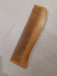 Peine de Madera Ecológico de Alta Calidad, Material Orgánico Pulido, Venta Directa de Fábrica, Precios al por Mayor, Uttar Pradesh - Product Image 3