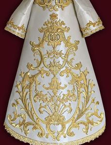 Vestimenta Mariana de Satén Blanco de Alta Calidad con Bordado de Hilo Dorado, Túnica Religiosa Hecha a Mano para Iglesia - Product Image 6