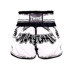 Shorts de combat MMA respirants de haute qualité, sur mesure, pour l'entraînement au kickboxing, shorts de Muay Thai Twins, broderie du logo sur le devant - Product Image 4
